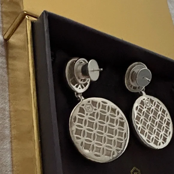 Elegant Julie Vos Silver Drop Earrings - Picture 5 of 8